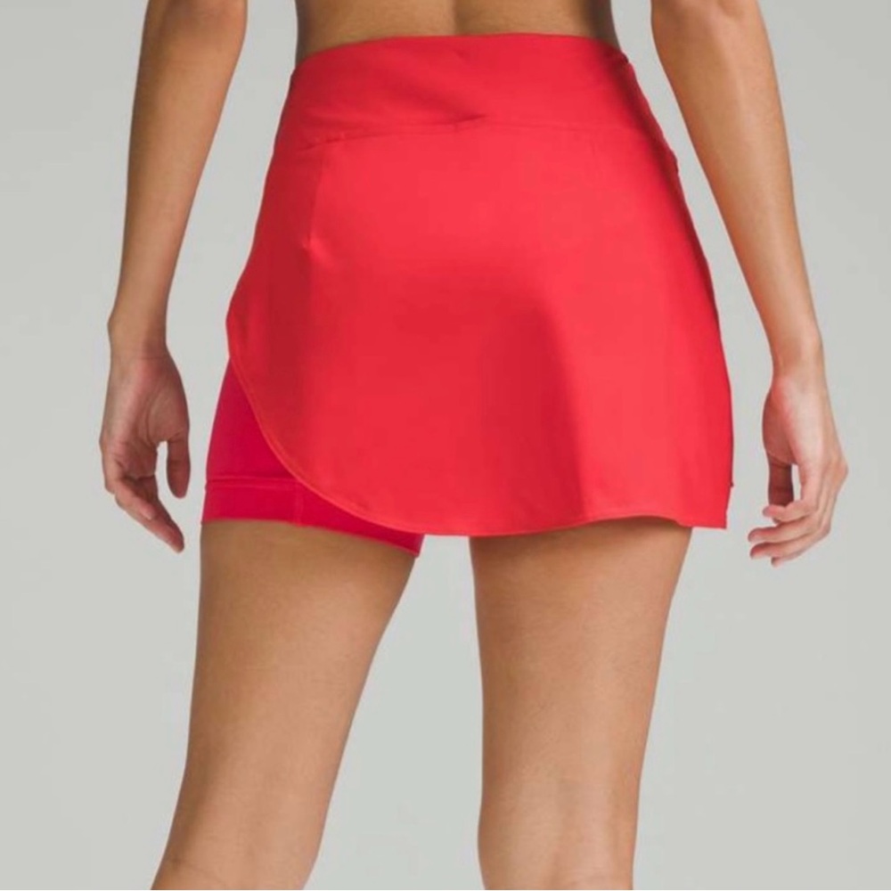 Lululemon - Picture 2 of 10